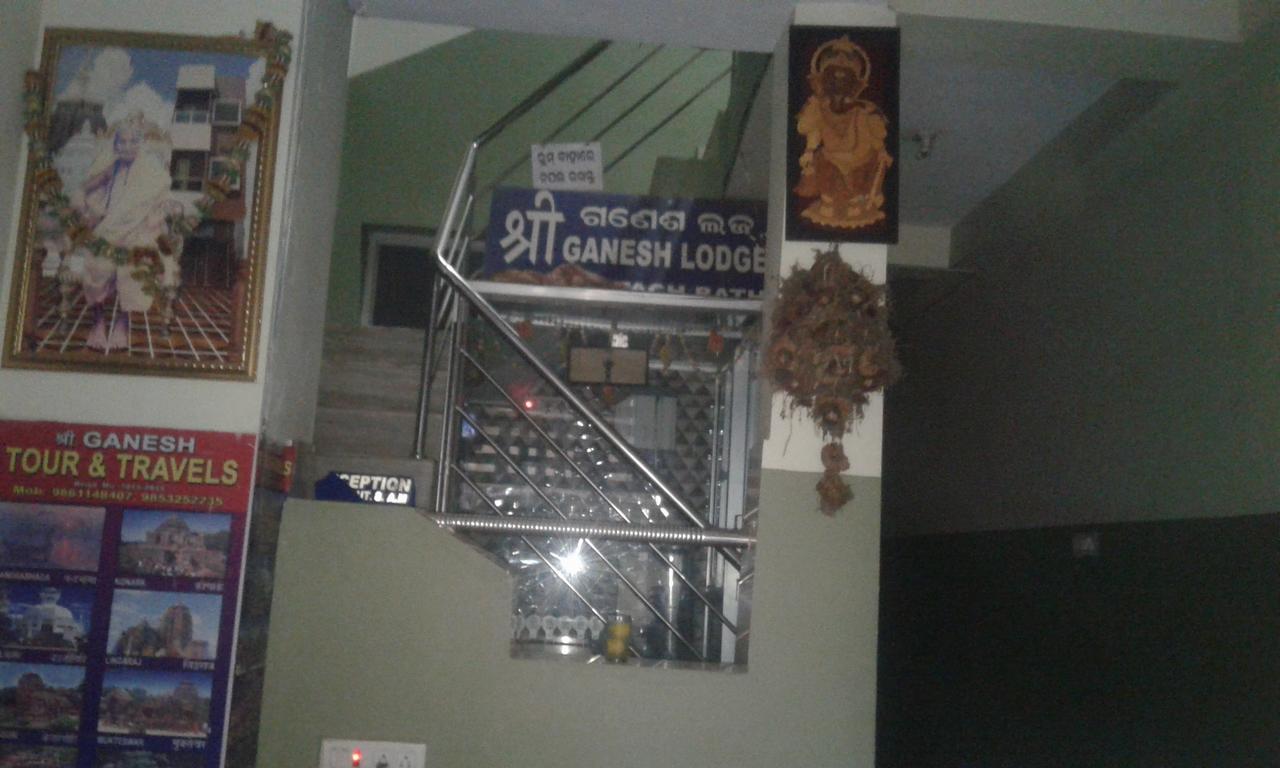Ganesh Lodge プリ エクステリア 写真